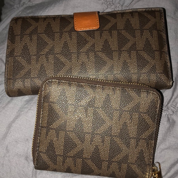 MK purse and wallets - Picture 6 of 8